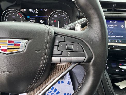 Used 2025 Cadillac XT6 Sport w/ Platinum Package image 23