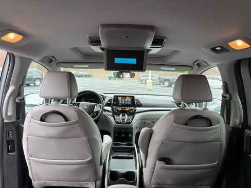 Used 2024 Honda Odyssey Touring image 32