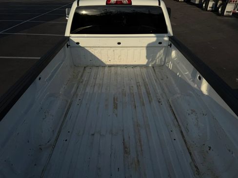 Used 2015 GMC Sierra 2500 SLT RWD image 21