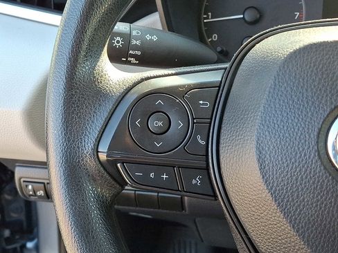 Used 2024 Toyota Corolla LE image 21