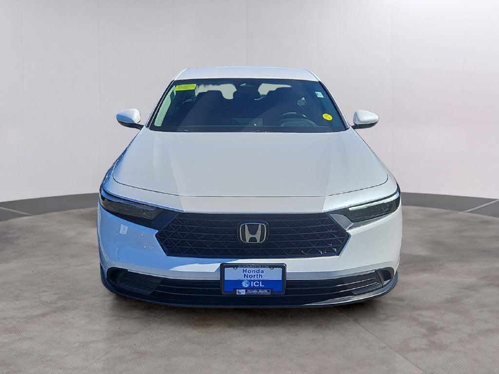 Certified 2025 Honda Accord LX image 2