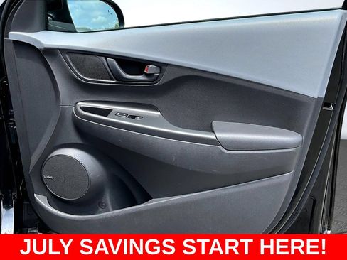 Used 2021 Hyundai Kona SEL Plus w/ Cargo Package AWD/4WD image 30