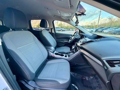 Used 2014 Ford Escape SE image 13