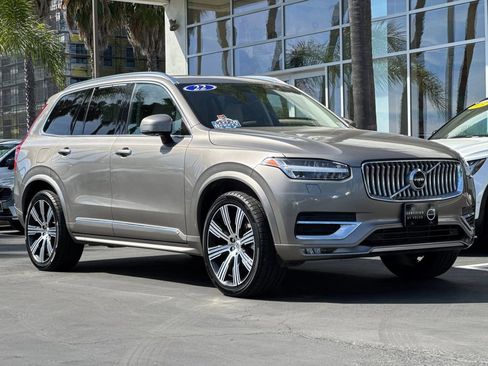 Certified 2022 Volvo XC90 T6 Inscription w/ Advanced Package image 7