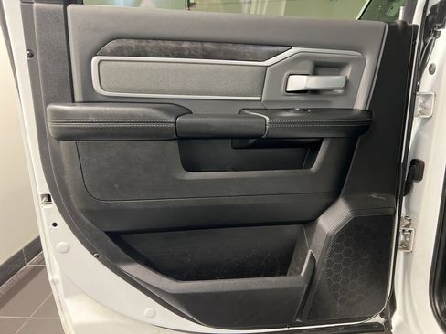 Used 2022 RAM 2500 Big Horn w/ Protection Group image 27