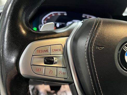 Used 2022 BMW X7 xDrive40i image 29