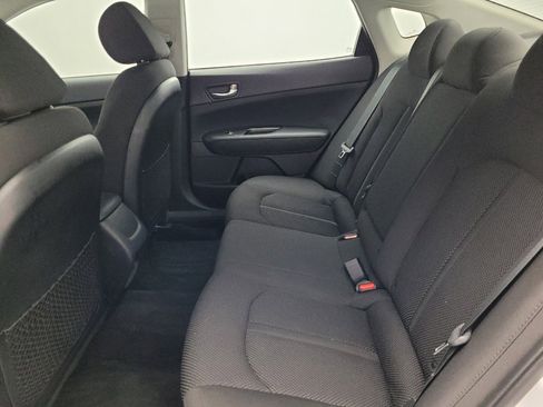 Used 2019 Kia Optima LX image 18