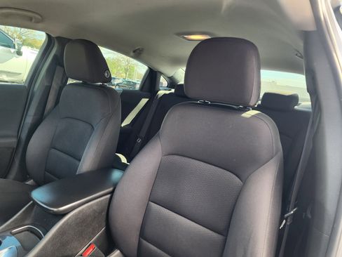 Used 2021 Chevrolet Malibu LS image 19