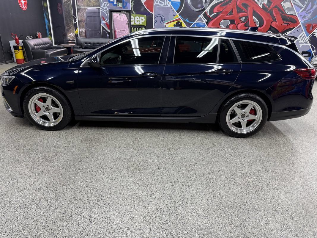 Used 2020 Buick Regal Preferred AWD/4WD image 2