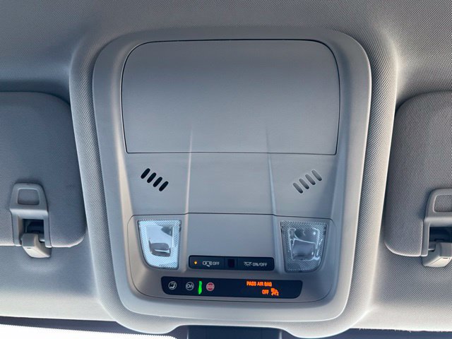 Used 2024 Chevrolet Equinox LS w/ LS Convenience Package FWD image 18