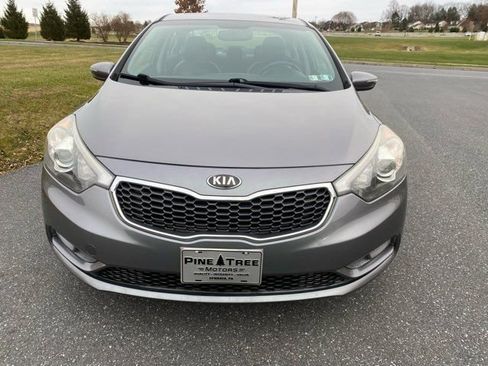 Used 2015 Kia Forte EX w/ Premium Package image 4