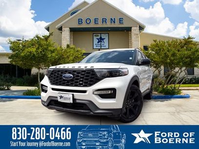 Used 2024 Ford Explorer ST-Line w/ Class IV Trailer Tow Package