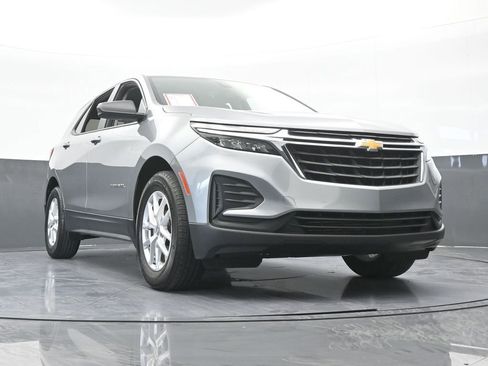 Used 2023 Chevrolet Equinox LS FWD image 61
