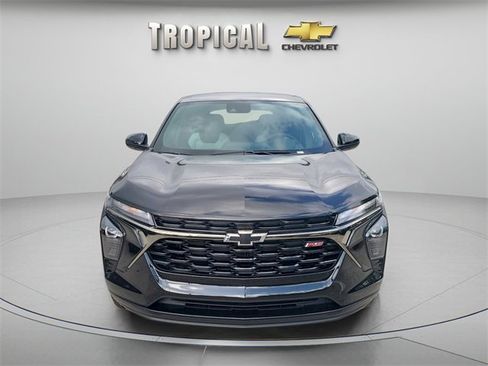 New 2026 Chevrolet Trax RS image 8