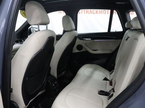 Used 2021 BMW X1 xDrive28i w/ Convenience Package image 18
