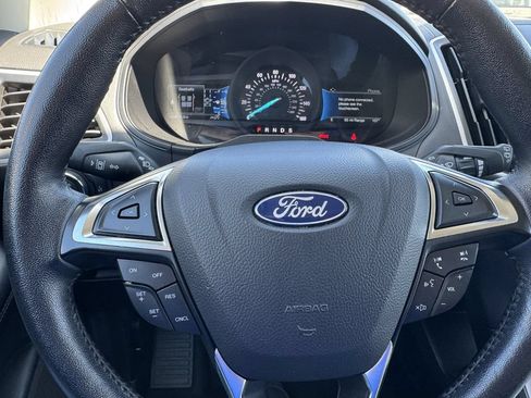 Used 2024 Ford Edge SEL AWD/4WD image 25
