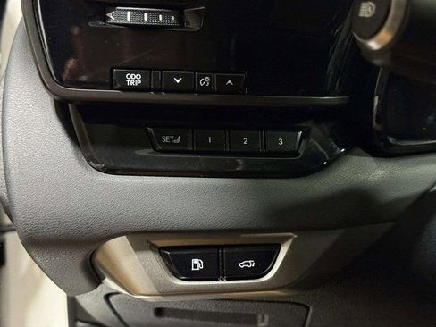 Used 2023 Lexus RX 350 AWD image 19