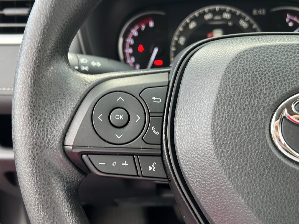 Used 2024 Toyota RAV4 LE FWD image 21