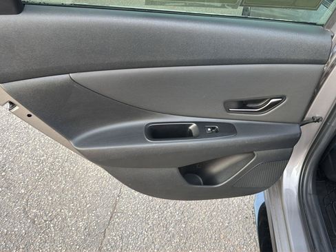 Used 2023 Hyundai Elantra N Line FWD image 17
