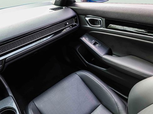 Used 2022 Honda Civic Sport Touring image 17