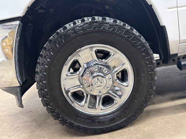 Used 2023 RAM 2500 Tradesman w/ Chrome Appearance Group AWD/4WD image 43