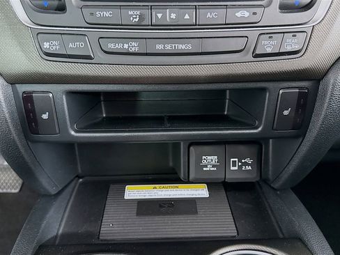 Used 2023 Honda Passport TrailSport image 19