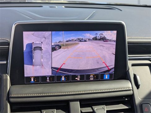 Used 2021 GMC Yukon AT4 w/ Rear Media and Nav Package image 24