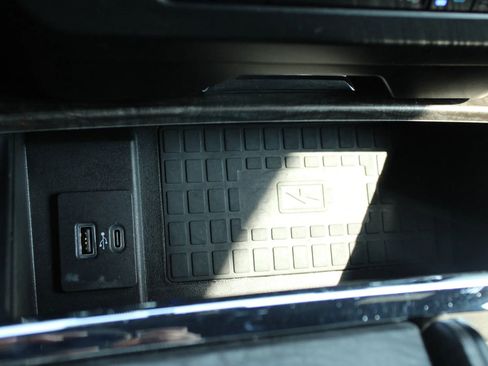 Used 2021 Ford Expedition Max Limited image 26