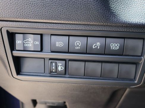Used 2026 Toyota Tundra SR5 RWD image 23