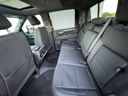 Used 2025 Chevrolet Silverado 3500 LTZ w/ LTZ Plus Package AWD/4WD image 30