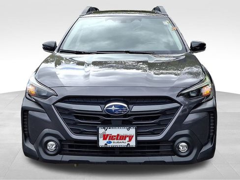 Used 2023 Subaru Outback Premium w/ Popular Package #1 image 2