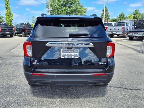 Certified 2023 Ford Explorer XLT AWD/4WD image 5