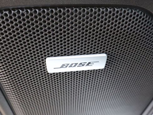 Used 2021 GMC Sierra 1500 SLT w/ SLT Premium Plus Package image 19