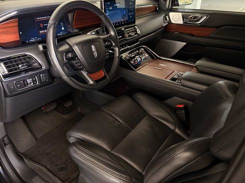 Used 2024 Lincoln Navigator Reserve AWD/4WD image 14