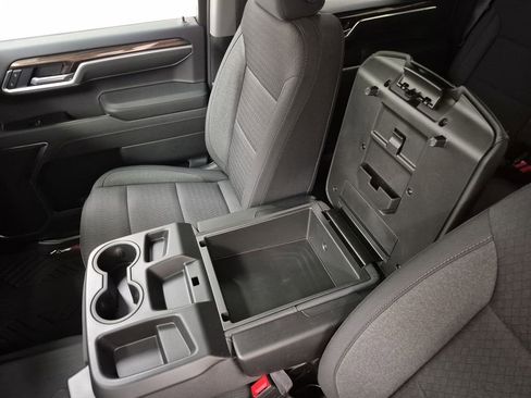 New 2026 Chevrolet Silverado 1500 LT w/ Z71 Off-Road Package image 36