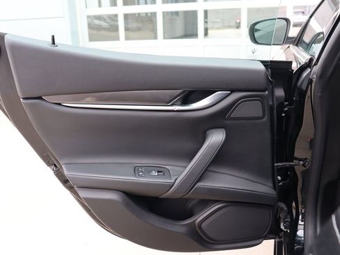 Used 2019 Maserati Ghibli image 37