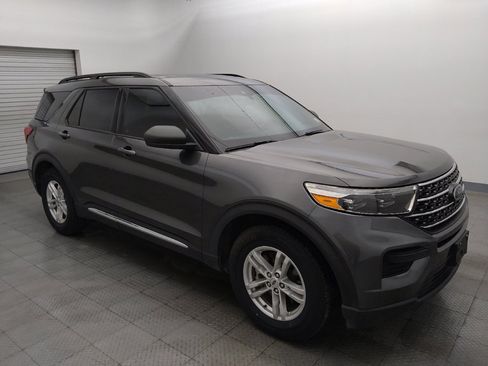 Used 2020 Ford Explorer XLT RWD image 11