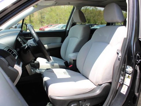 Used 2018 Subaru Forester 2.5i Premium w/ Protection Package #1 AWD/4WD image 24