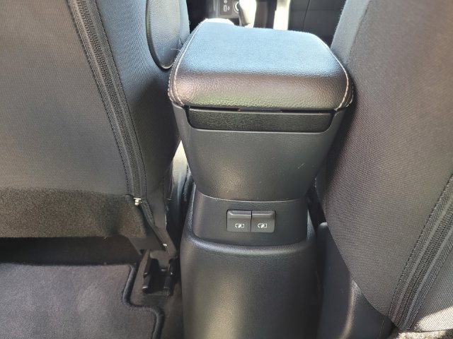 Used 2023 Nissan Kicks S FWD image 15