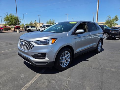 Certified 2024 Ford Edge SEL w/ Convenience Package AWD/4WD image 2