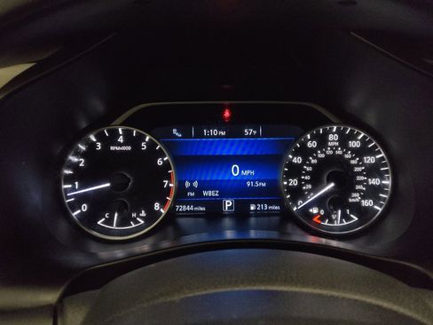 Used 2019 Nissan Murano SV AWD/4WD image 23