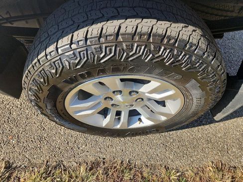 Used 2016 Chevrolet Silverado 1500 LT w/ All Star Edition image 14