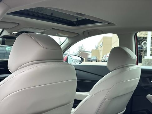 Used 2023 Honda Accord Touring image 32