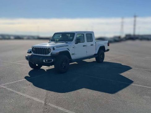 New 2026 Jeep Gladiator Sport image 4