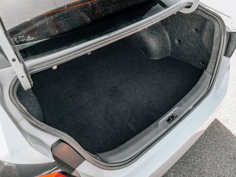 Used 2019 Nissan Altima 2.5 SR w/ SR Premium Package image 37