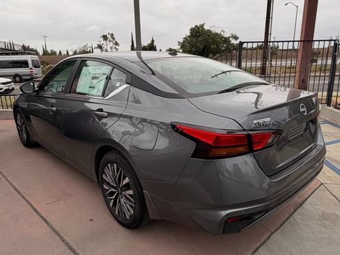 New 2026 Nissan Altima 2.5 SV FWD image 6