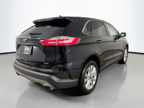 Used 2023 Ford Edge Titanium image 7