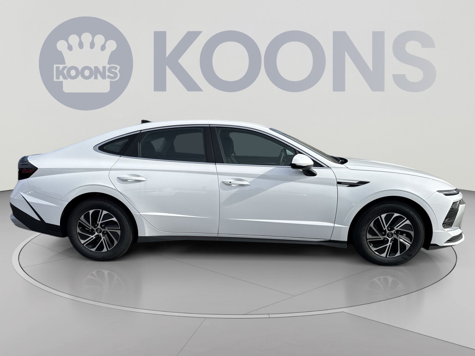 New 2026 Hyundai Sonata Blue FWD image 8