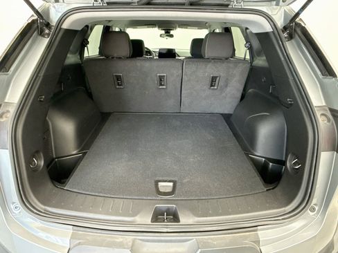 Used 2026 Chevrolet Blazer LT FWD image 29