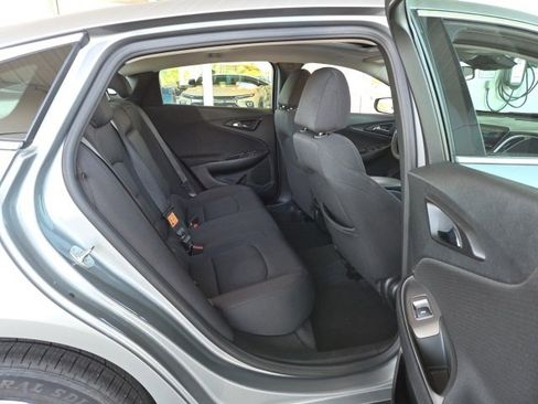 Used 2024 Chevrolet Malibu LT image 38